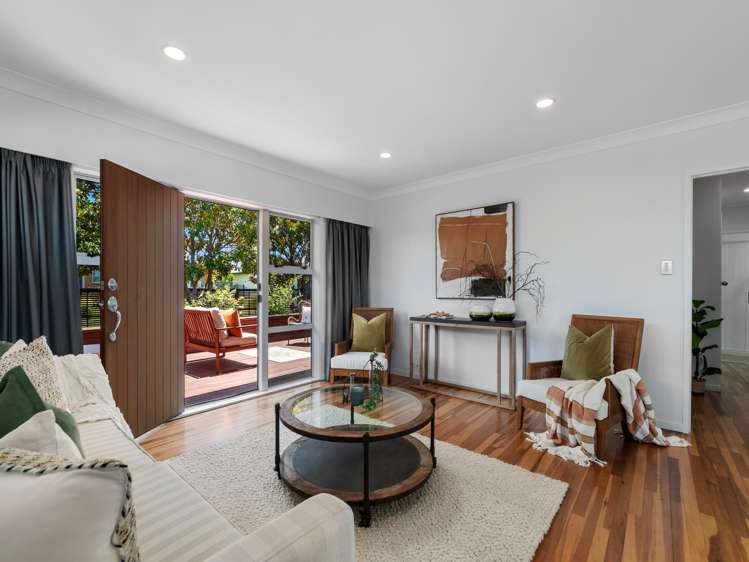 16 Ridge Street Otumoetai_7