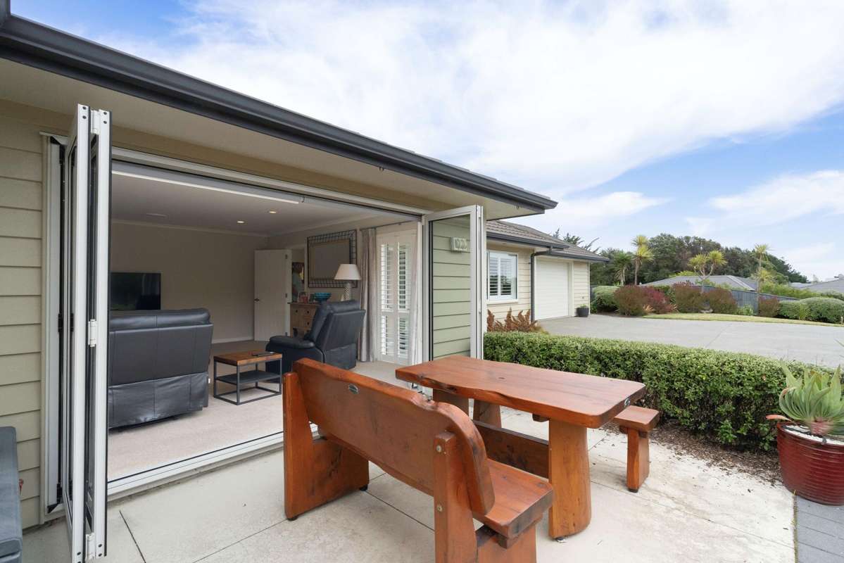 11 Byron Brown Place_5