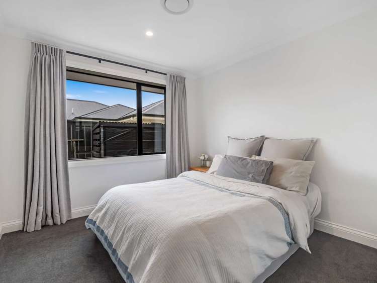 4 Verdeco Boulevard Lincoln_19