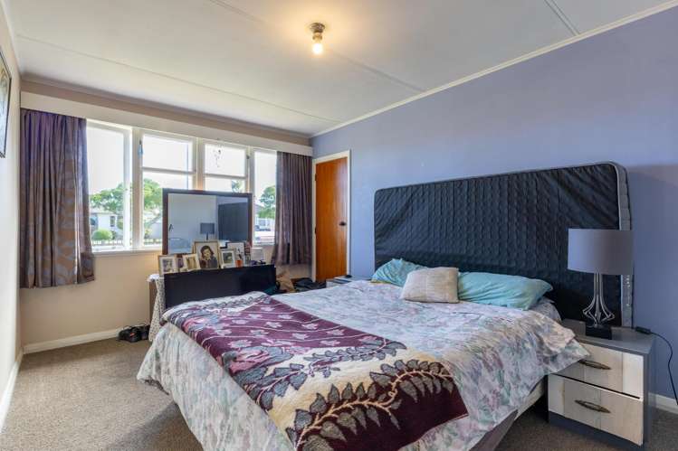 12 Aberdeen Avenue Takaro_10