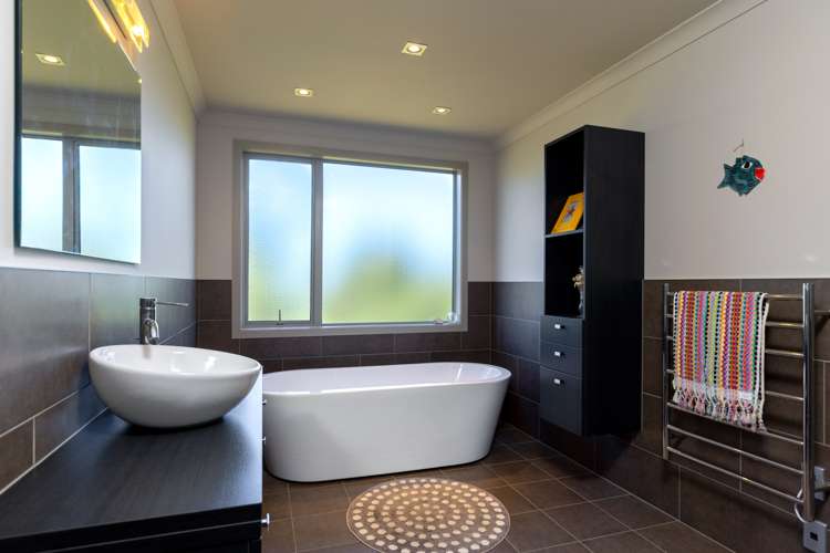 70 Ben Morven Road Fairhall_18