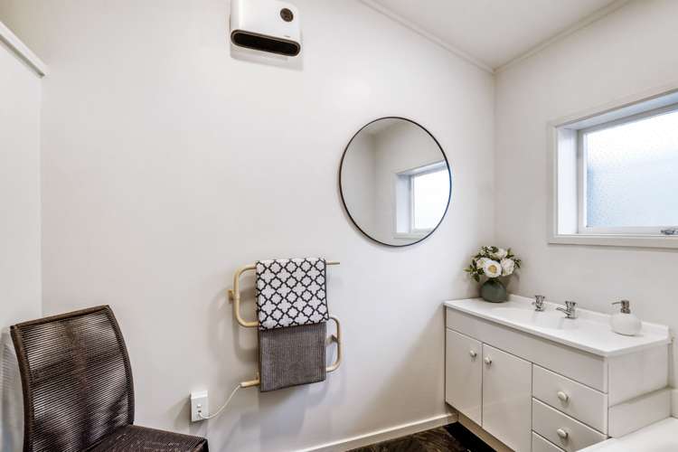 101b Yaldhurst Road Sockburn_16