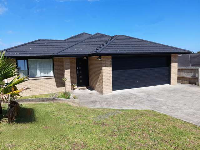 Come and Play-Up on the Rise in Greenwood, Te Kamo