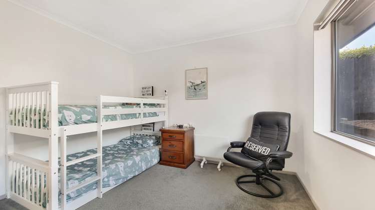 123 Basley Road Owhata_14