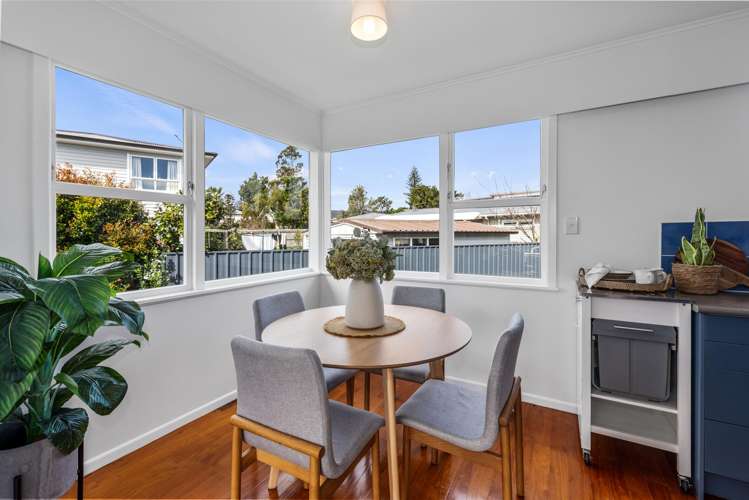 19 Miltonia Avenue Te Atatu South_8