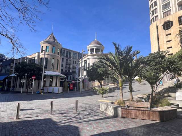 CHNACERY SQUARE RETAIL