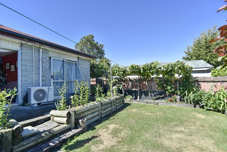 1/17 Frensham Crescent Woolston_13