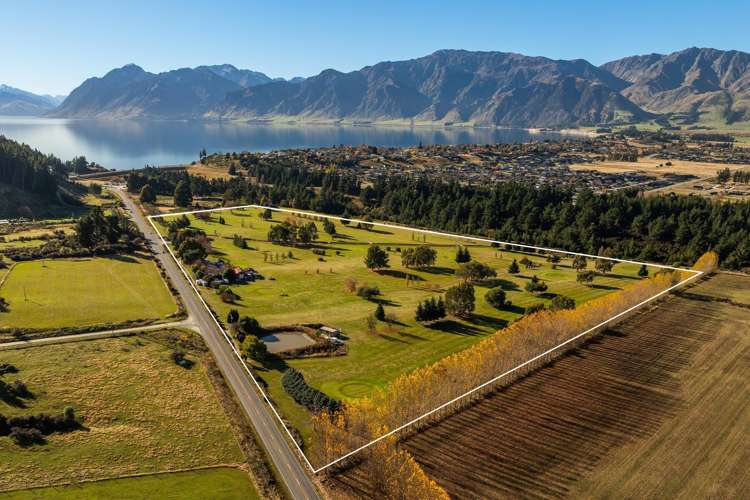 1122 Lake Hawea-Albert Town Road_1