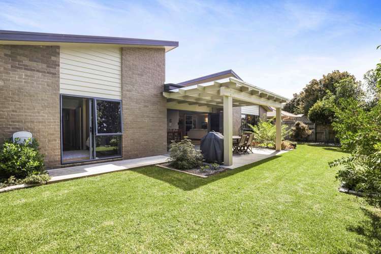 7 Lansbury Court Rototuna North_0