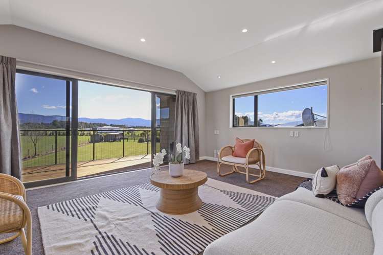 102 Glews Road Cust_33