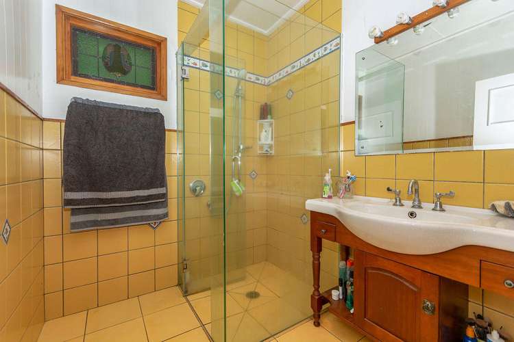 346 West Coast Road Glen Eden_10