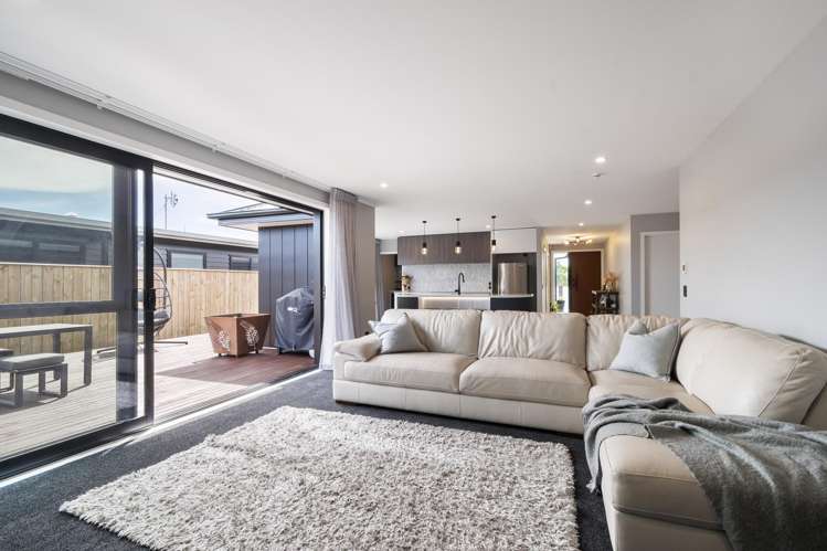 12 Kanzan Grove Feilding_2