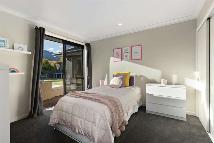 54 Charles Court Lake Hawea_19