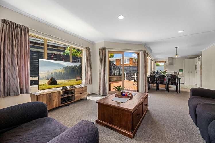 8A The Drive Brookfield_6