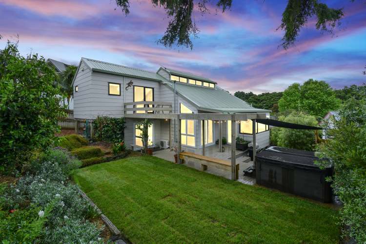 38 Eugenia Rise Totara Heights_0