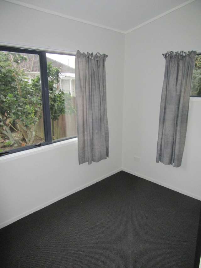 80 a Triangle Road Massey_3
