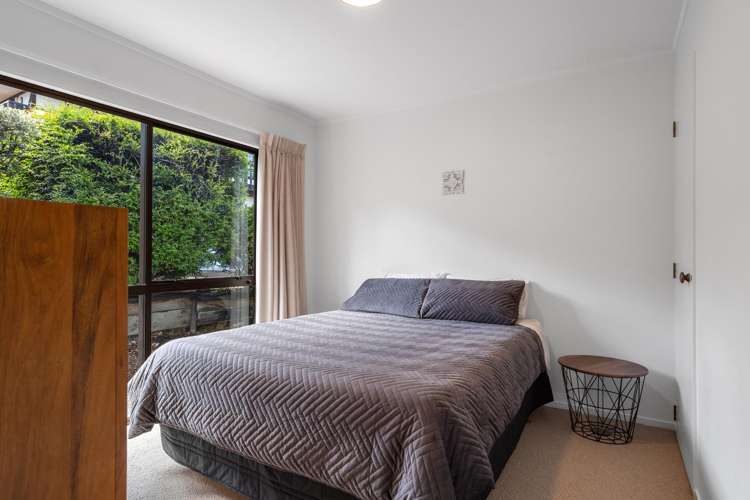 2/23 Towai Street Stoke_14