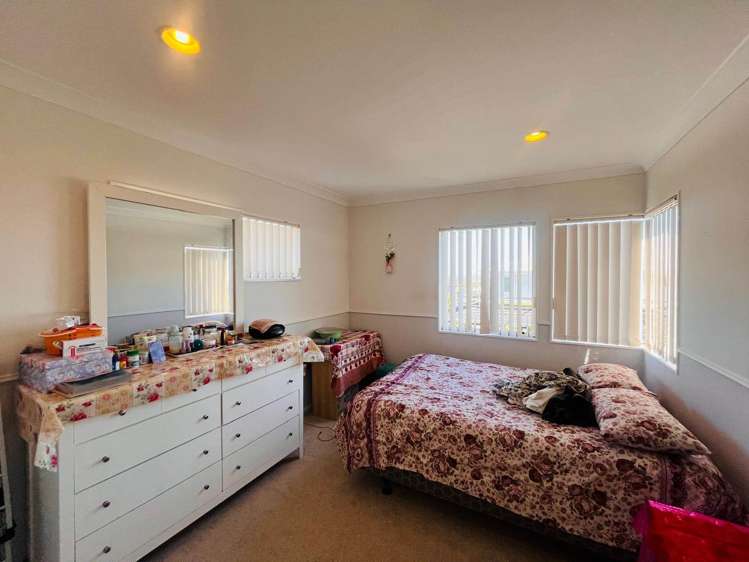 18 Ewhurst Place Goodwood Heights_11