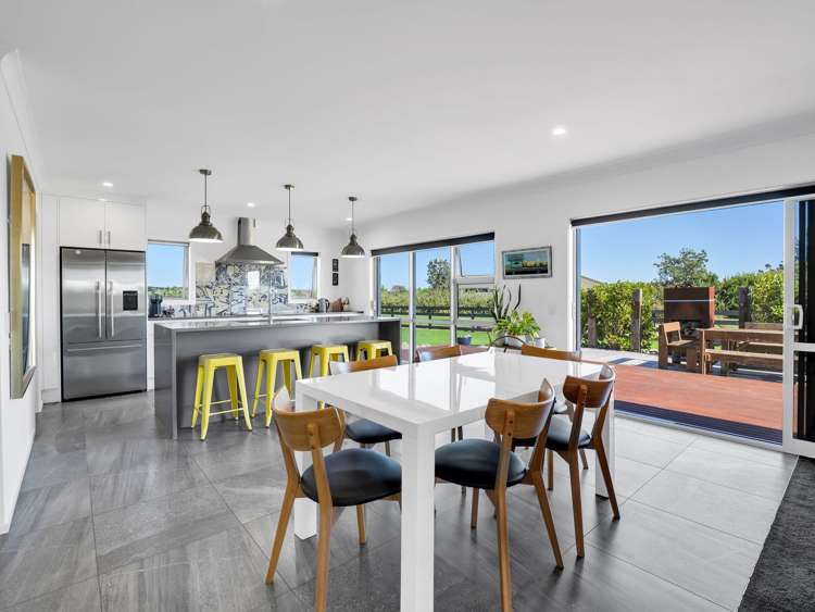 7 Carex Grove_2