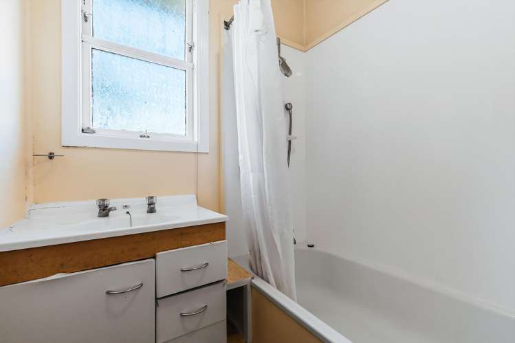 10 Tamakui Grove Turangi_7