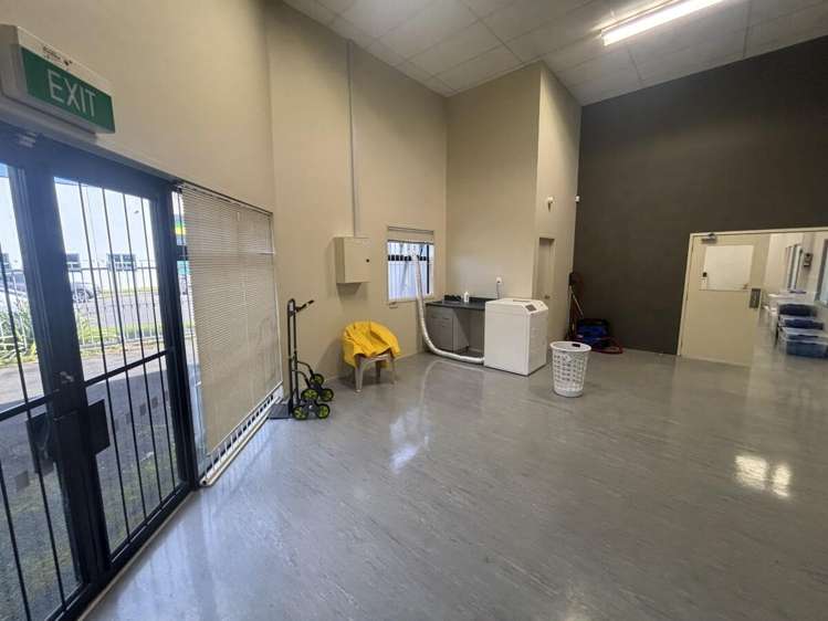 36 Paramount Drive Henderson_7