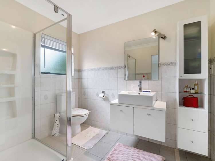 32 Stanley Drive Lynmore_15