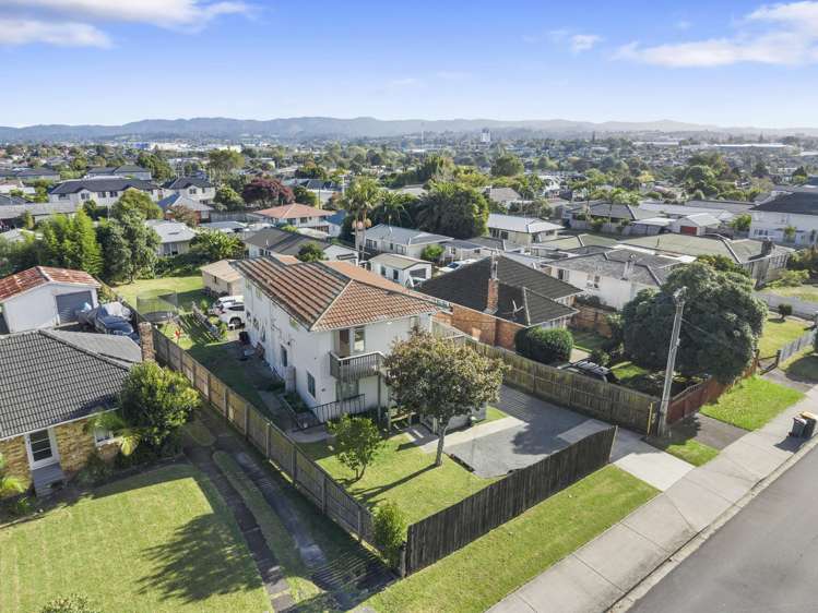 32 Strid Road Te Atatu South_17