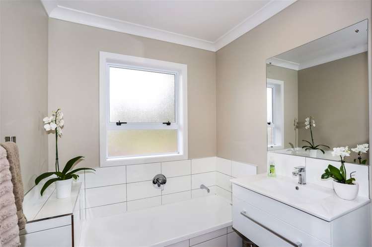 9 Routly Avenue Pukekohe_13