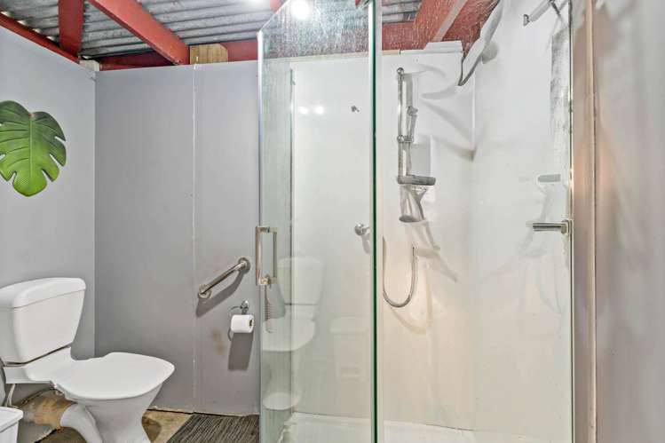 25 Dissmeyer Drive Clover Park_17