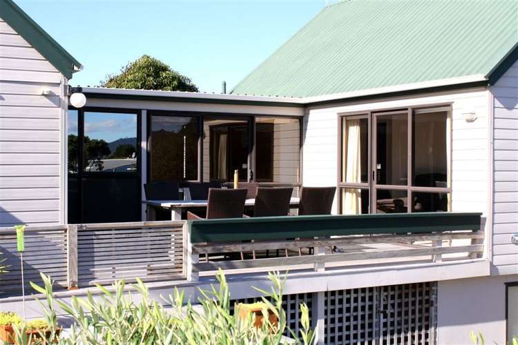 4 Braddock Grove Pauanui_19