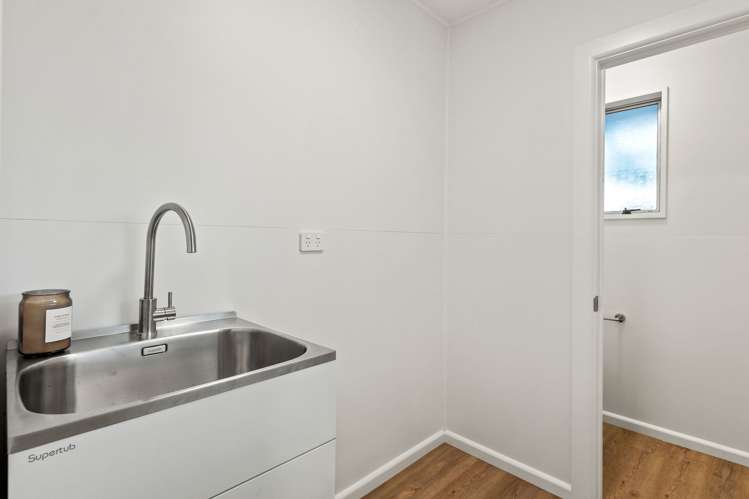 51 Liverton Crescent Bishopdale_13