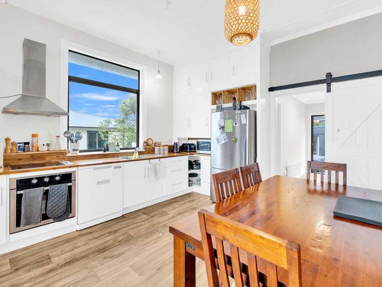 358 Pounawea Road Owaka_8