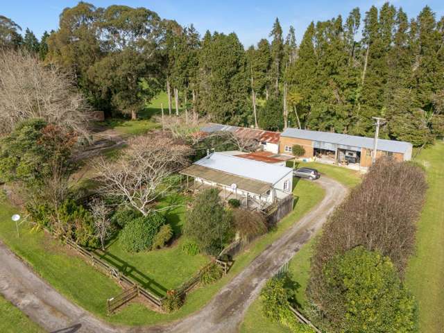 120 Belk Road South Kaimai_1