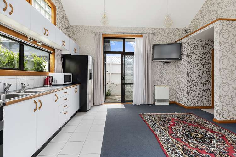 69 Endeavour Street Lyall Bay_4