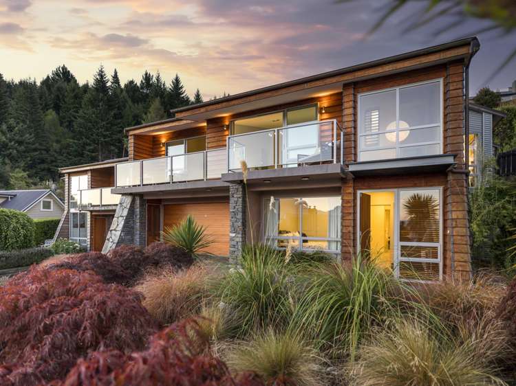 8 Stone Ridge Place Queenstown_23