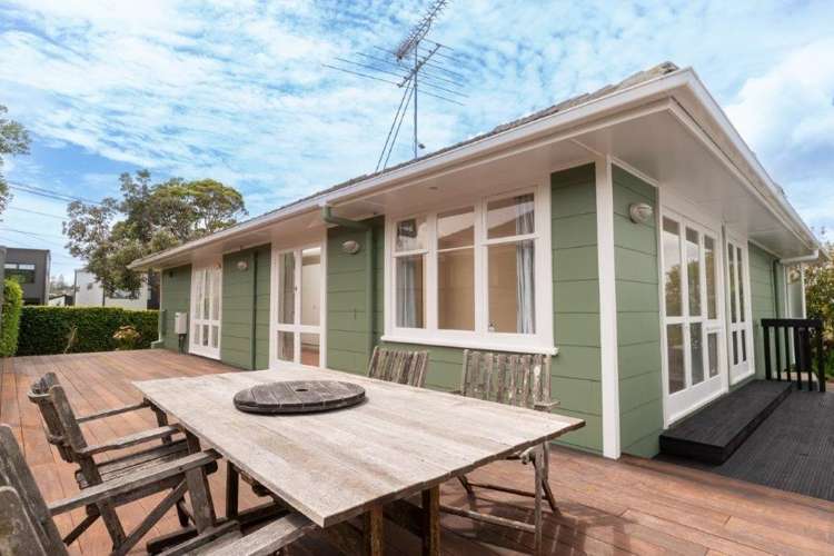 23 Elstree Avenue Glen Innes_1