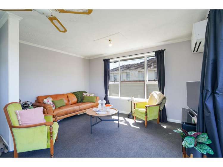 66 Paterson Street Grasmere_2