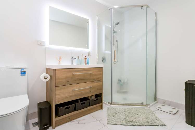 3/28 Croydon Road New Lynn_9