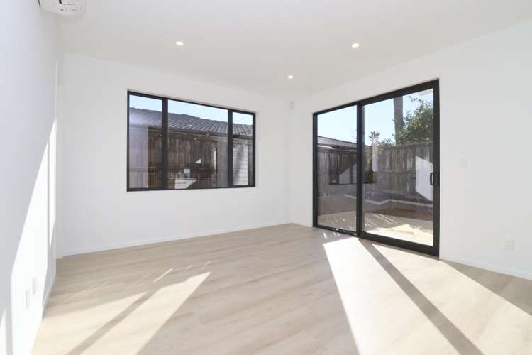 303D Bucklands Beach Road 1648_2
