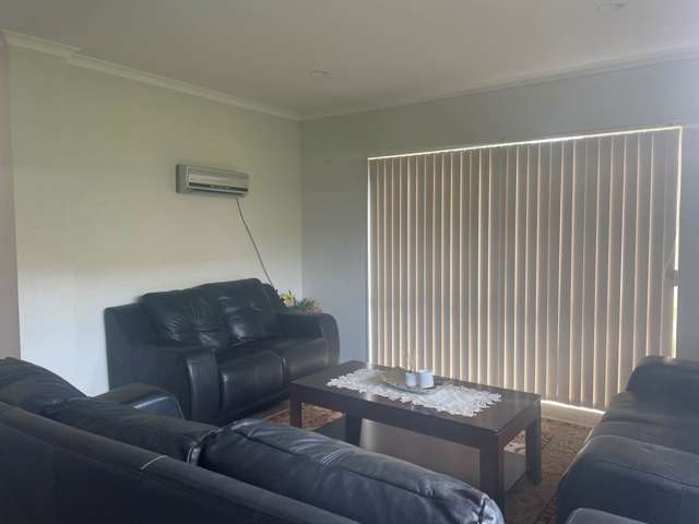 108 Wayne Francis Drive Flat Bush_2