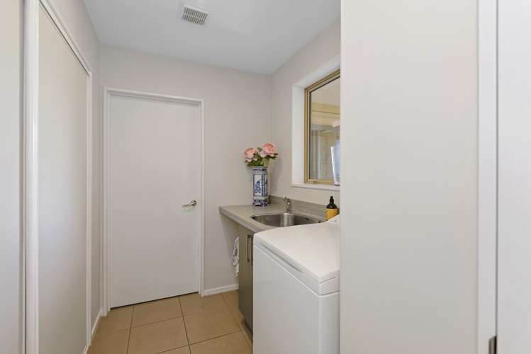 9 Mulholland Drive Darfield_12