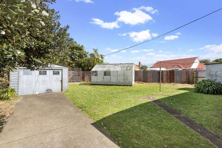 13 Fearon Avenue Mount Roskill_10