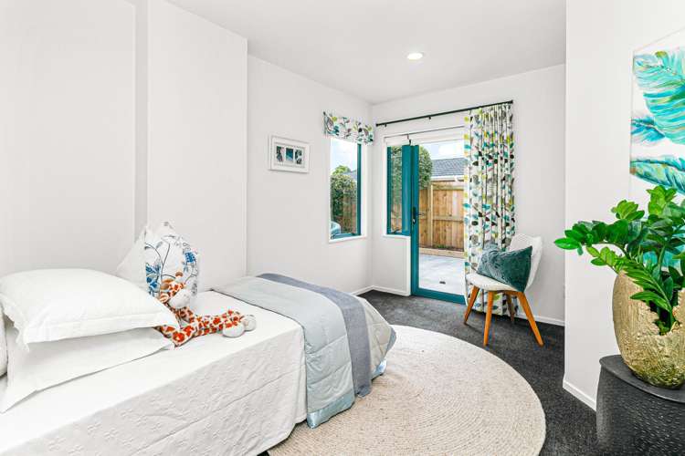 1/34 Eastern Beach Road Eastern Beach_12