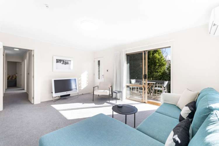 2/16 Malters Place Browns Bay_7