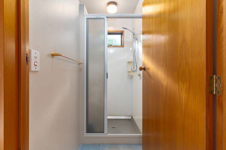 23 Ngaio Grove Robinsons Bay_16