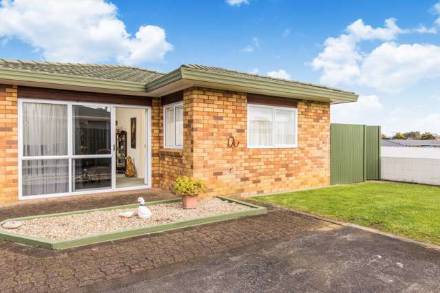 106 Edinburgh Street Pukekohe_1