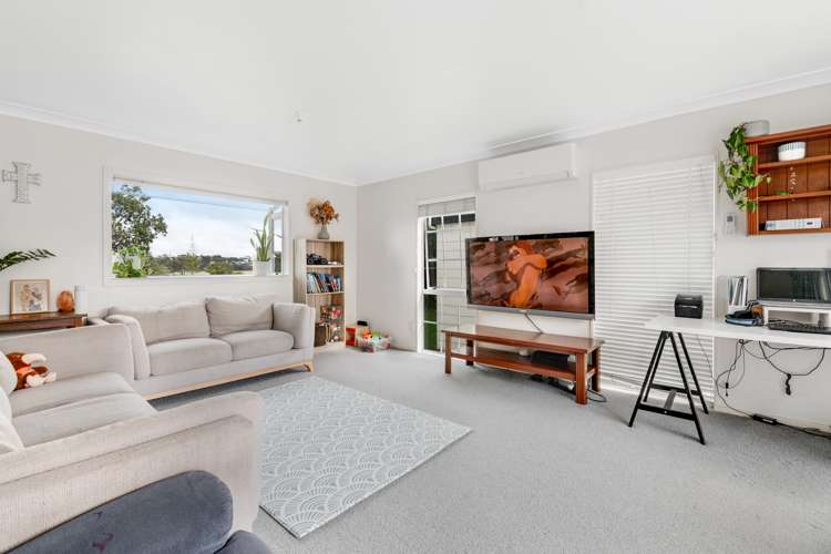 12 Centreway Road Orewa_13