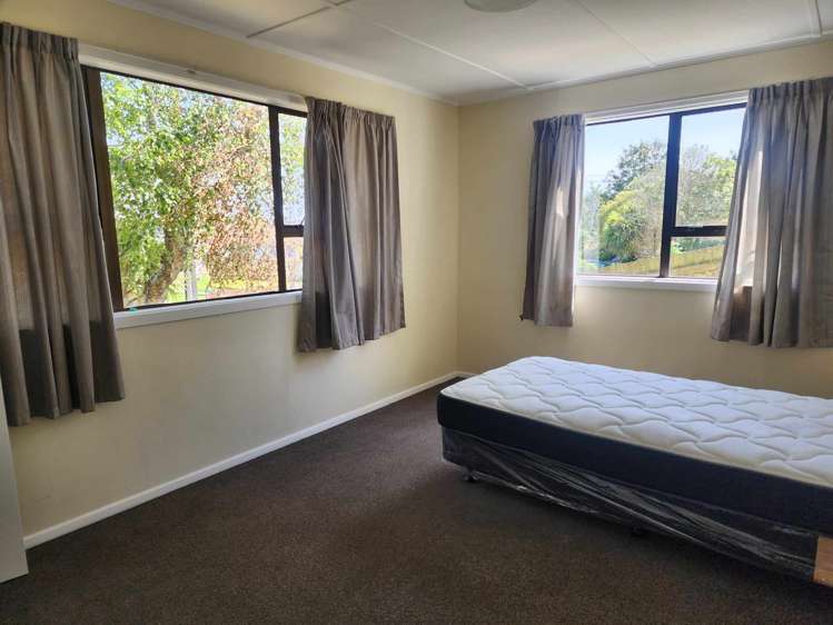 13 Martin Street Porirua East_7