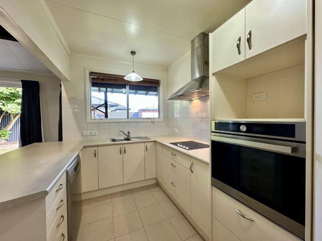 2/115 Walker Street Ashburton_1