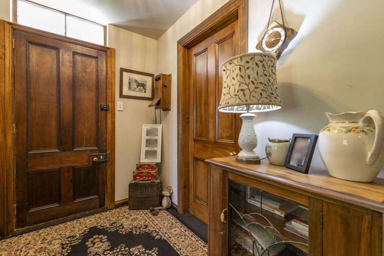 2195 Old West Coast Road Kirwee_21